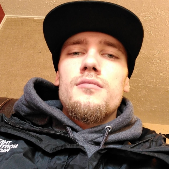 Meet your Posher, Aaron - Picture 1 of 1